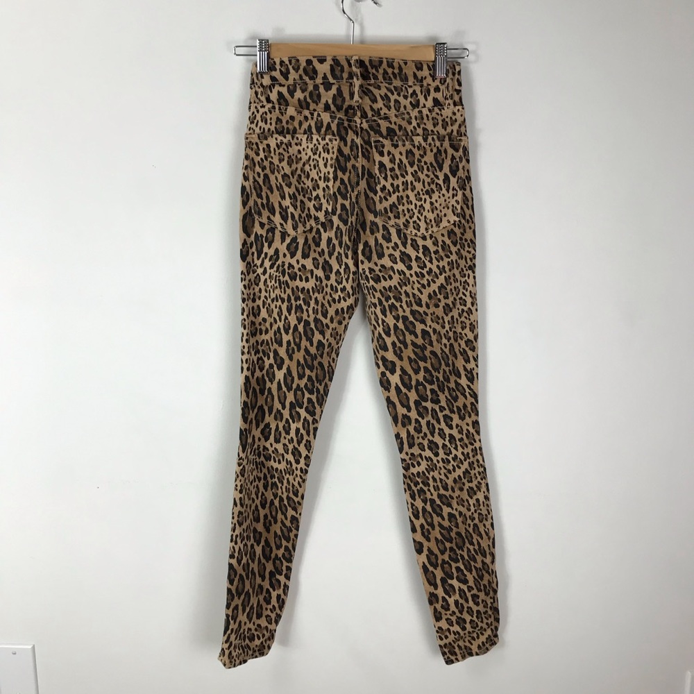 Frame Denim High Rise Leopard Print Jeans - Picture 12 of 16